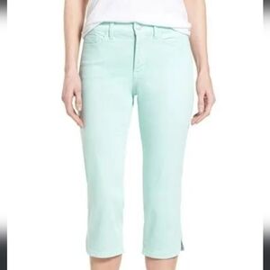 NYDJ Ariel Crop Aqua Mid Rise Jean Capri Pants with Embellishment Detail Size 6